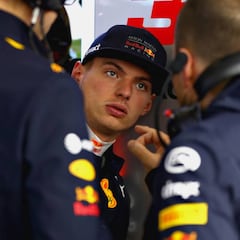 Hasta el padre de Verstappen le reprende: "Necesita pensar más"