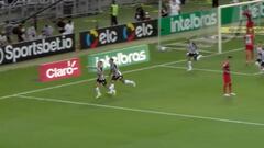 ¡Brillante! Vargas se luce con un doblete y se acerca a otro título