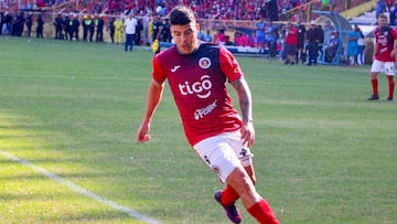 Luis ?ngel 'Quick' Mendoza, de descarte en M¨¦xico a figura en la final de El Salvador