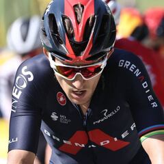 Fiesta del Ineos en los Alpes y Superman mantiene el podio