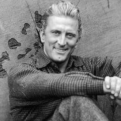 Michael Douglas y otras figuras de Hollywood se despiden de Kirk Douglas