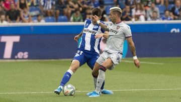 18/08/19 PARTIDO PRIMERA DIVISION 
 ALAVES - LEVANTE
 MARTIN AGUIRREGABIRIA SERGIO LEON