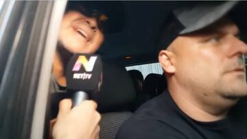 Maradona repite, a la salida del hospital, su desaire más famoso: "Que la ch..."