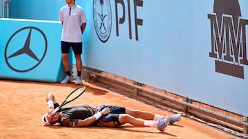 Un heroico Atmane gana en una “situación infernal” de calambres
