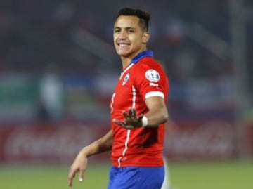 CA129. SANTIAGO DE CHILE (CHILE), 19/06/2015.- El delantero chileno Alexis Sánchez durante el partido Chile-Bolivia, del Grupo A de la Copa América de Chile 2015, en el Estadio Nacional Julio Martínez Prádanos de Santiago de Chile, Chile, hoy 19 de junio de 2015. EFE/Felipe Trueba