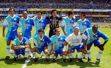 Para el 2003 los Toros de Celaya fueron convertidos en los Colibríes de Morelos, duraron seis meses y descendieron. Volvieron a ser el Celaya pero no han vuelto a primera división.