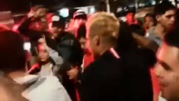 ¡Como uno más! Así vivió Gaete la 'arenga' de la Garra Blanca