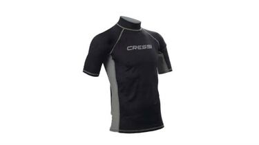 Deportes acuticos: accesorios que no te pueden faltar en verano