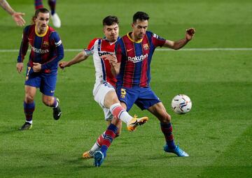 Busquets y Martín Aguirregabiria.