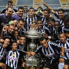 43 clubes extranjeros que se quedaron con la miel del Carranza en los labios