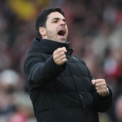 “Si no les gustan las celebraciones del Arsenal que se vayan a la Iglesia”