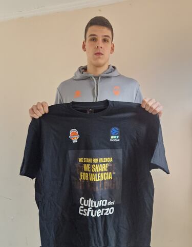 El Aris homenajea a las víctimas antes del duelo contra el Valencia Basket