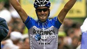 <b>GRAN VICTORIA.</b> Egoi Martínez consiguió la victoria después de una larga escapada.