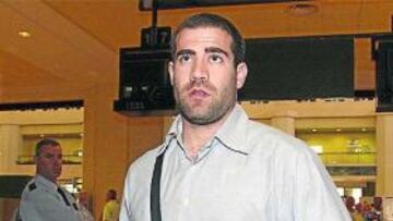 <b>¿JUGARÁ? </b>Carlos Cabezas no sabe si podrá estar hoy disponible.