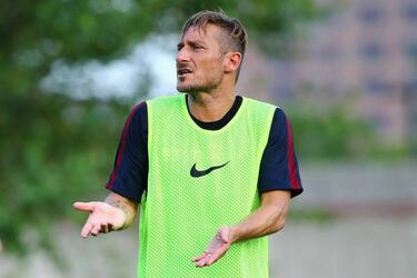 Di Laurentiis: Gonzalo Higuaín "betrayed" Napoli