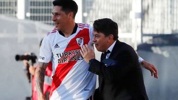 El mediocampista del Millonario, con una fisura en el quinto dedo del pie derecho, se viene entrenando diferenciado pero estaría desde el arranque el sábado. David Martínez no llegaría.