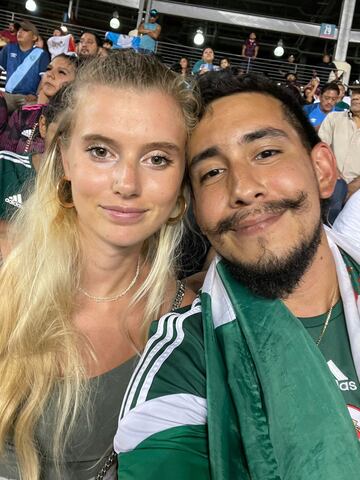 La pareja reflejó su amor en las redes sociales
