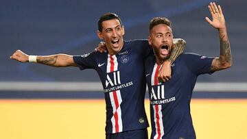 Di María y Neymar celebran el gol del PSG.