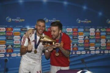 Miguelín y Mario Rivillos, bota de oro del torneo.