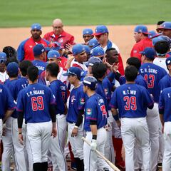 Cuba avanza en el Clásico Mundial de Béisbol en medio de polémica con un lanzador