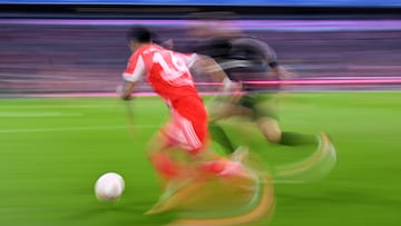 Lucho habla de su adaptación al Bayern, Kane y su presente.