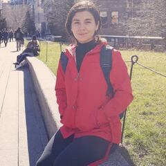 "Mi candidato es Gabriel Boric; leí sus propuestas y es el único con ideas serias y completas"