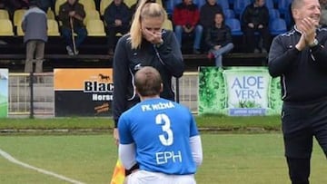 Player gets down on one knee and asks referee to marry him!