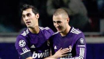 Arbeloa y Benzema anotaron un gol cada uno