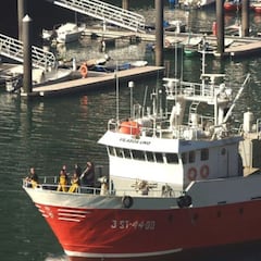 Al menos dos muertos en el naufragio de un buque en Cantabria