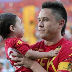 Gustavo Canales se retira del fútbol a los 35 años