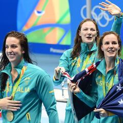 Australia bate el récord de 4x100 ante la EEUU de Ledecky