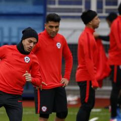 "Marcelo Díaz debe volver a la Selección; él le haría muy bien"