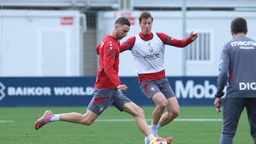 Herrando, posible sustituto de Catena, durante un entrenamiento.