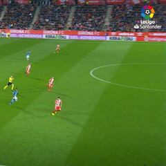 Correa da unos de los mejores pases de lo que va de LaLiga