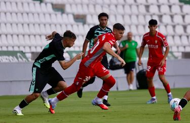 El Betis Deportivo sorprende al Córdoba