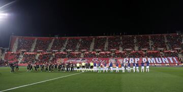 Formación de los equipos del Mallorca y Real Madrid.