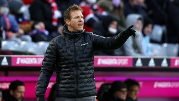 MUNICH, GERMANY - FEBRUARY 20: Julian Nagelsmann, Head Coach of FC Bayern Muenchen gives their team instructions during the Bundesliga match between FC Bayern München and SpVgg Greuther Fürth at Allianz Arena on February 20, 2022 in Munich, Germ