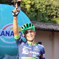 Esteban Chaves logra la victoria en el Giro de Emilia