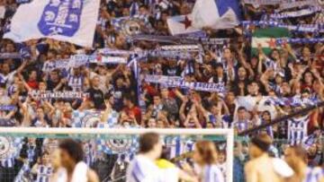 Los Riazor Blues lideran una nueva campaña de apoyo