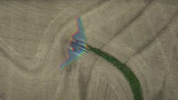 Un jardinero descubre en Google Earth la imagen de un avi¨®n de la Fuerza A¨¦rea de EEUU
