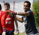 Claudio Bravo: "Si Jorge Valdivia está acá es para competir"
