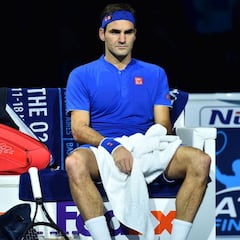 Nishikori sorprende a un Federer fallón que se enfrentó al juez de silla: "No hablaré más contigo"