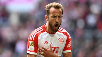 Bayern Munich's English forward #09 Harry Kane celebrates after scoring the 2-0 goal during the German first division Bundesliga football match between 1. FC Bayern Munich and VfL Bochum in Munich, southern Germany, on September 23, 2023. (Photo by CHRISTOF STACHE / AFP) / DFL REGULATIONS PROHIBIT ANY USE OF PHOTOGRAPHS AS IMAGE SEQUENCES AND/OR QUASI-VIDEO