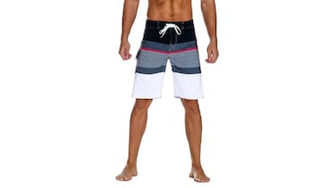 Estos trajes de baño para hombre superventas en Amazon están disponibles en una variedad de colores