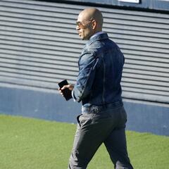 El Málaga busca refuerzos en el mercado de Primera