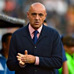 Chelís acepta que le ofrecieron jugadores y dinero