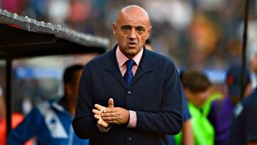 Chelís acepta que le ofrecieron jugadores y dinero