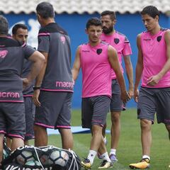 Bardhi, principal novedad en el entrenamiento del Levante