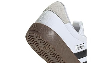 Chollo del día: las zapatillas Adidas más vendidas a mitad de precio