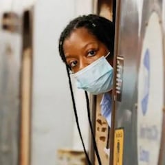 Fin de las mascarillas en interiores en España: ¿cuándo se dejarán de usar y no serán obligatorias?